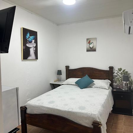 Hostal Compostela Inn David Dış mekan fotoğraf